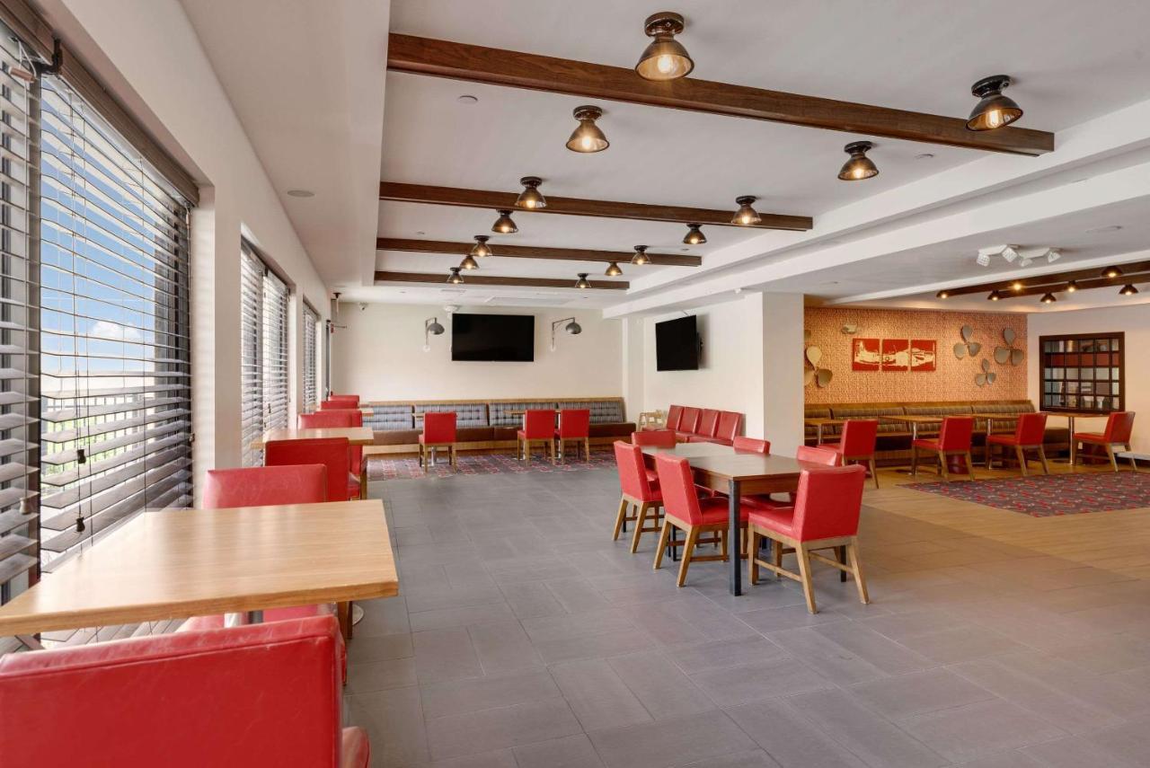 The Crossroads Hotel - Newburgh Kültér fotó